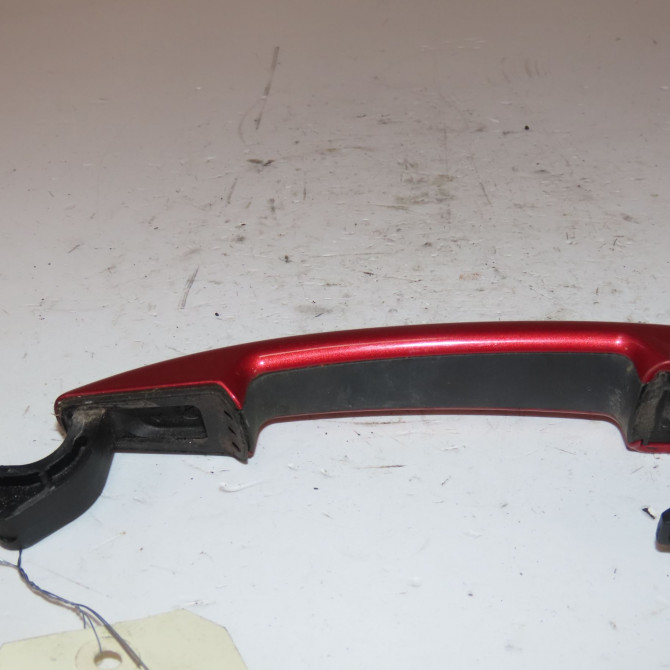 Poignee ext porte avd occasion  Peugeot 208 I (CA_, CC_) 1.2 puretech 82 (2018)   9101GH  2