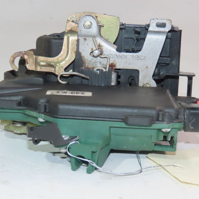 Serrure porte arg occasion  Volkswagen vw GOLF IV (1J1) 1.9 sdi (1997-2005)   3B4839015AL  2