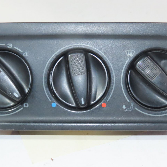 Commande de chauffage occasion  Volkswagen vw GOLF III Cabriolet (1E7) 1.8 (1993-1998)   1H0819045C  1