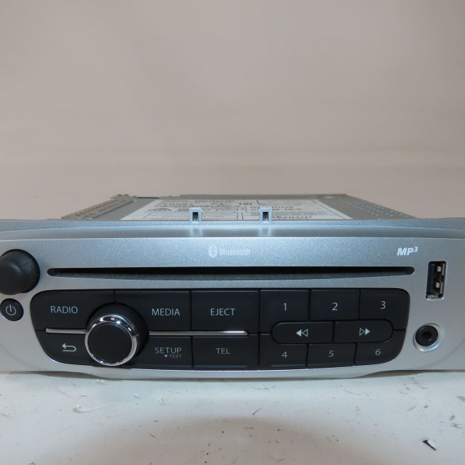 Autoradio occasion  Renault MEGANE III 3/5 portes (BZ0/1_, B3_) 1.5 dci (bz09, bz0d, bz1w, bz29, bz14) (2009) 5 portes   281159184R  1