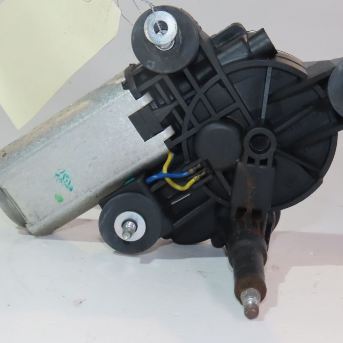 Moteur essuie-glace arrière occasion  Ford KA (RU8) 1.3 tdci (2008-2016)   1671595  3
