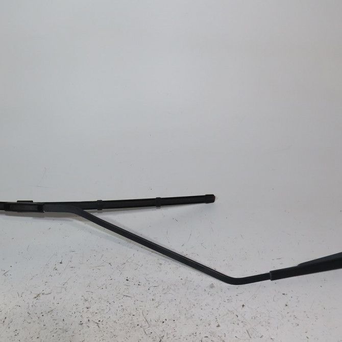 Bras essuie-glace avant gauche occasion  Renault SCÉNIC III (JZ0/1_) 1.5 dci (2009) 5 portes   288810003R  1