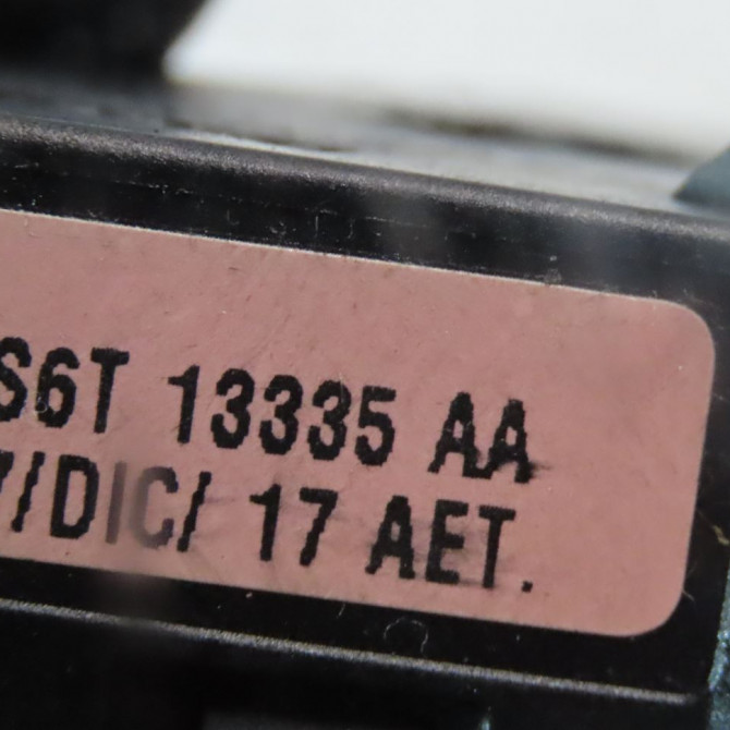 Commande eclairage occasion  Ford FIESTA V (JH_, JD_) 1.4 tdci (2001-2008) 5 portes   1356216  3