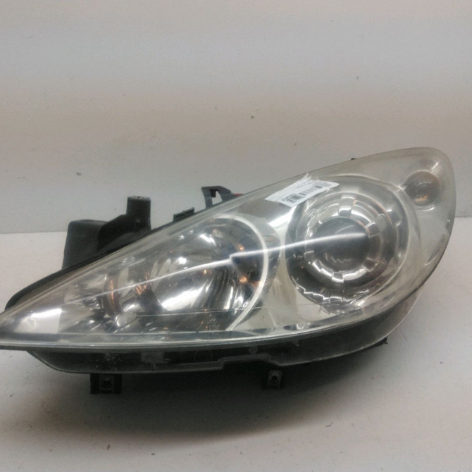 Phare gauche occasion  Peugeot 307 SW (3H) 1.6 hdi 90 (2005-2008)   620886  1