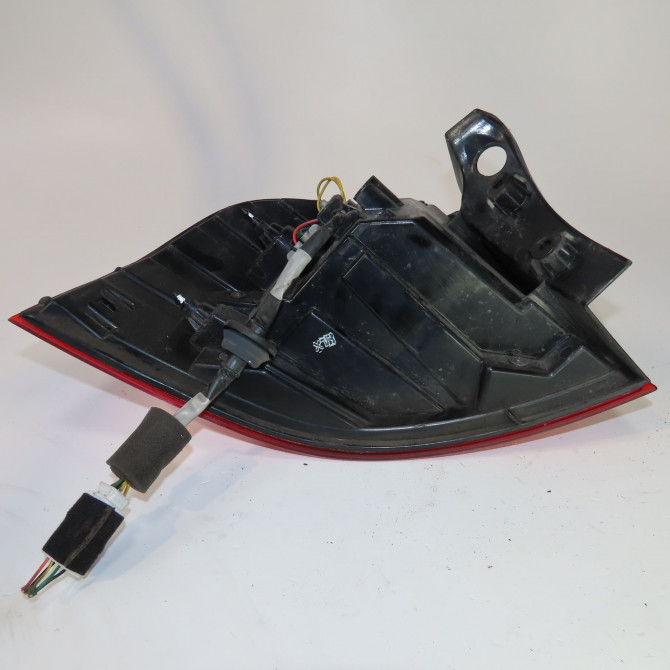 Feu arrière droit occasion  Kia RIO III (UB) 1.1 crdi (2011-2017)   924201W210  3