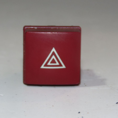 Bouton de warning occasion  Peugeot 207 SW (WK_) 1.6 hdi (2007-2012) 5 portes   6554RQ 