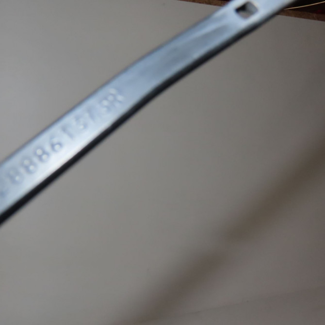 Bras essuie-glace avant gauche occasion  Renault CLIO IV Grandtour (KH_) 1.5 dci 90 (khn3, khn4) (2012) 5 portes   288816122R  2