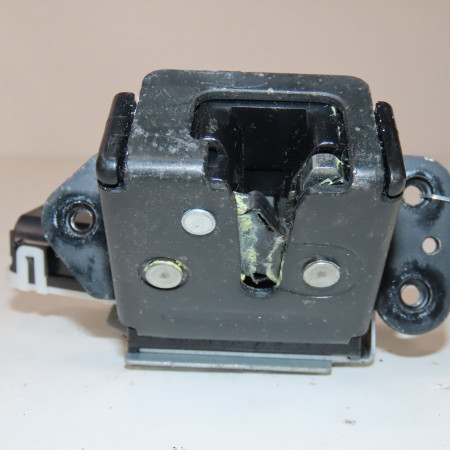 Serrure hayon occasion  Mazda 2 (DE_, DH_) 1.4 mzr-cd (2008-2015)   DF7162310E 