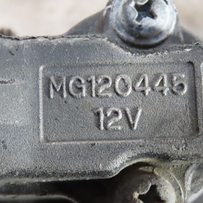 Démarreur occasion  Mitsubishi PAJERO II (V3_W, V2_W, V4_W) 2.5 td 4wd (v24c, v24w) (1990-1999)   MG120445  2