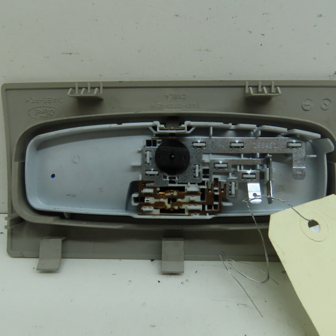 Plafonnier occasion  Ford FIESTA VI (CB1, CCN) 1.5 tdci (2012-2017)   1758122  2