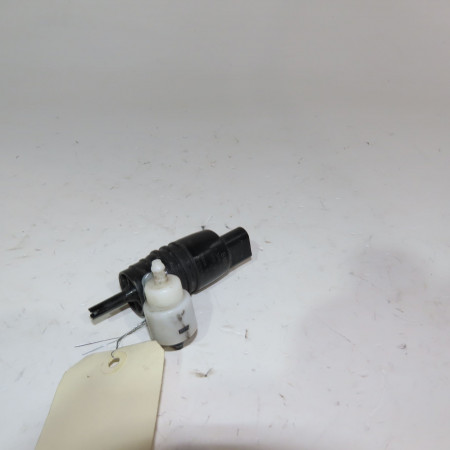 Pompe lave-glace avant occasion  Bmw 2 Gran Tourer (F46) 216 d (2014)   67127388349 