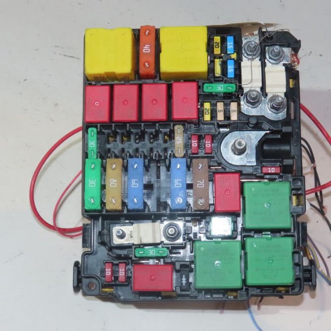 Boite a fusibles occasion  Citroën C3 AIRCROSS II (2R_, 2C_) 1.5 bluehdi 110 (2020)   9671941780  1