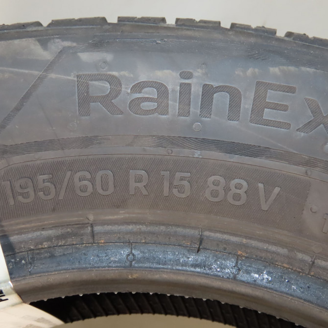 Pneus occasion  Toyota COROLLA (_E12_) 1.4 vvt-i (zze120_) (2001-2007)   195/60R15  3