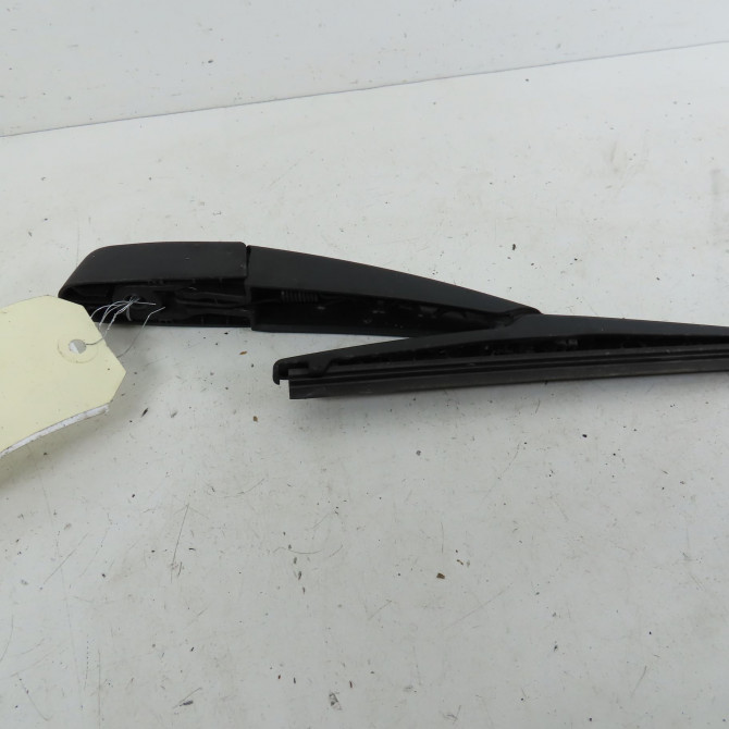 Bras essuie-glace arrière occasion  Citroën C3 AIRCROSS II (2R_, 2C_) 1.5 bluehdi 100 (2cyhyj) (2018)   YQ00056380  2