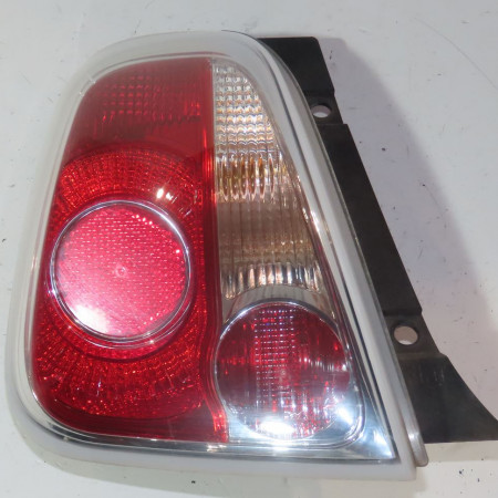 Feu arrière gauche occasion  Fiat 500 (312_) 1.2 (312axa1a) (2007) 3 portes   51885548 