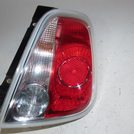 Feu arrière droit occasion  Fiat 500 (312_) 1.2 (312axa1a) (2007) 3 portes   51885544 