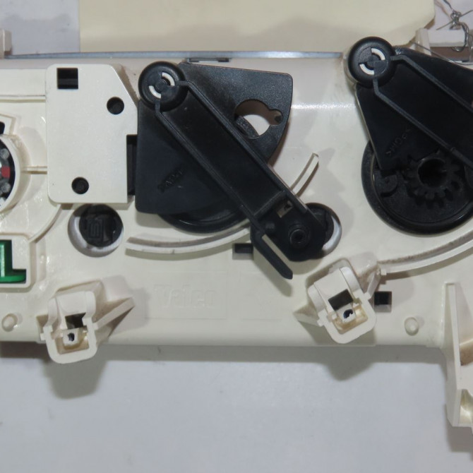 Commande de chauffage occasion  Renault CLIO II (BB_, CB_) 1.4 (b/cb0c, b/cb0s) (1998-2005)   7701047548  2