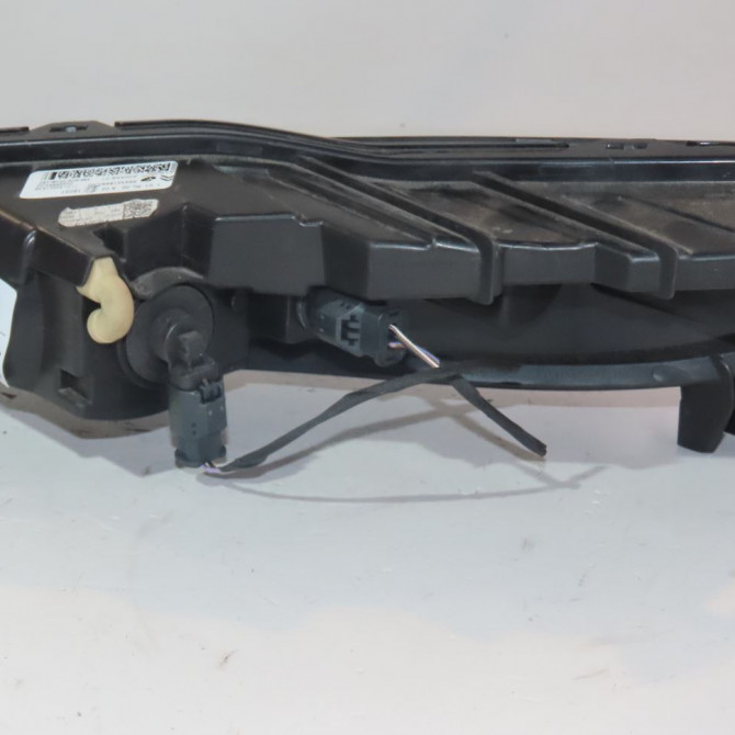 Feu position droit occasion  Citroën C3 AIRCROSS II (2R_, 2C_) 1.2 puretech 110 (2rhnzb, 2rhnzw, 2rhnpx, 2rhnpj) (2017)   9843218880  3