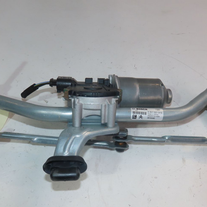 Moteur essuie-glace avant occasion  Citroën C3 AIRCROSS II (2R_, 2C_) 1.2 puretech 110 (2rhnzb, 2rhnzw, 2rhnpx, 2rhnpj) (2017)   YQ00140880  1