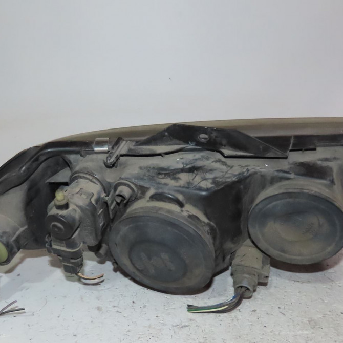 Phare gauche occasion  Renault LAGUNA I (B56_, 556_) 1.6 16v (b568, b561) (1997-2001)   7701047879  2