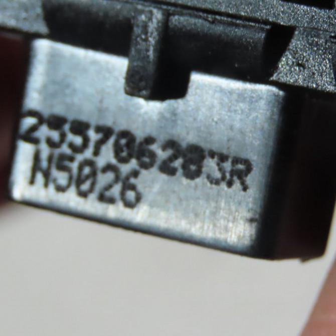 Commande rétroviseurs extérieures électriques occasion  Renault CLIO IV (BH_) 1.5 dci 75 (2012) 5 portes   255706283R  3