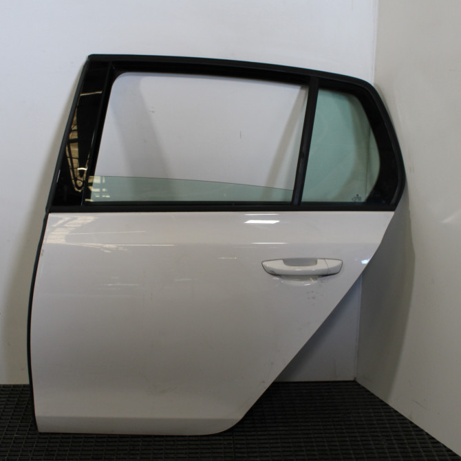 Porte arrière gauche occasion  Volkswagen vw GOLF VI (5K1) 1.6 tdi (2009-2012) 5 portes   5K6833055K  1