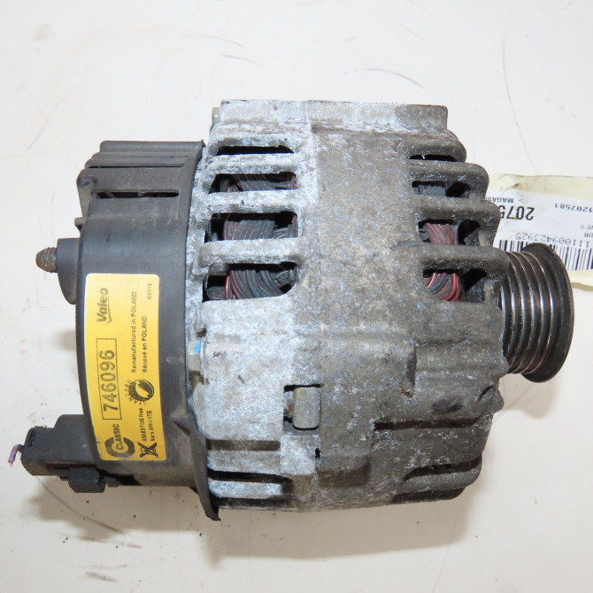 Alternateur occasion  Renault SCÉNIC II (JM0/1_) 1.9 dci (jm0g, jm12, jm1g, jm2c) (2003-2006)   8200667618  4