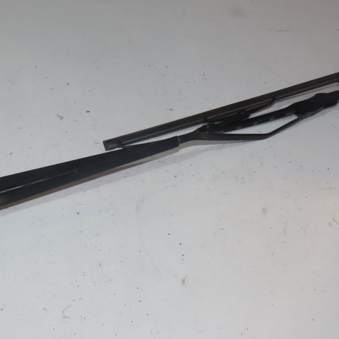 Bras essuie-glace avant droit occasion  Peugeot 306 3/5 portes (7A, 7C, N3, N5) 1.8 16v (1997-2001)   6429C6  1