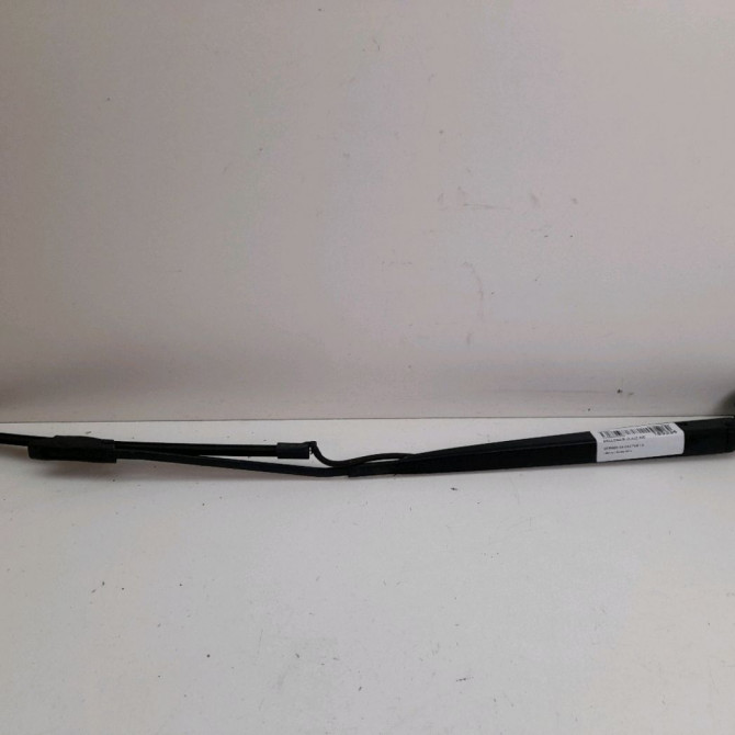 Bras essuie-glace avant droit occasion  Citroën C4 CACTUS 1.6 hdi 90 (2014)   1611871480  1