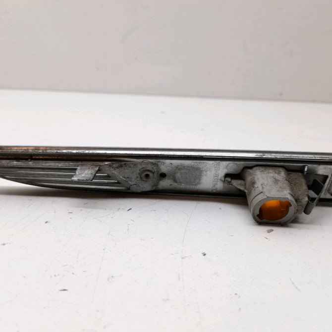 Répétiteur aile droite occasion  Ford MONDEO IV (BA7) 1.8 tdci (2007-2015)   1571281  3