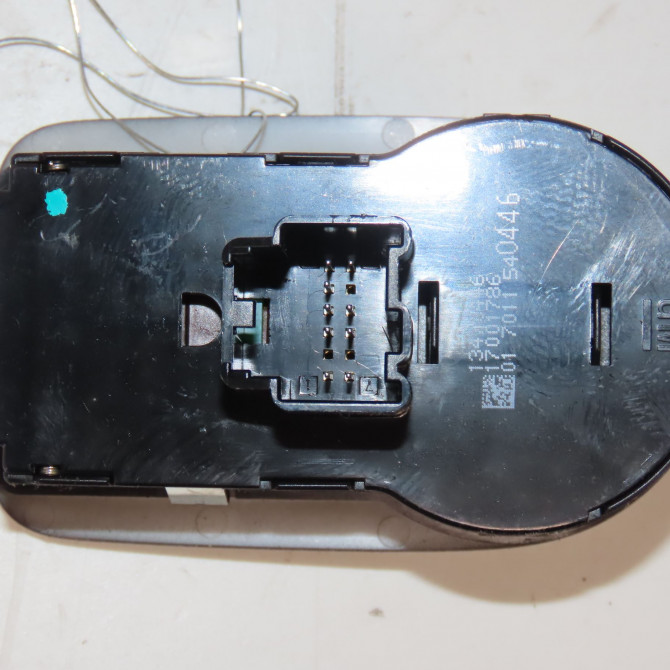 Interrupteur commande de phares occasion  Opel CORSA E (X15) 1.4 (08, 68) (2014)   13470446  2