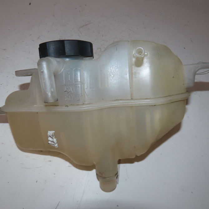 Vase expansion occasion  Opel CORSA E (X15) 1.4 (08, 68) (2014)   39007213  1
