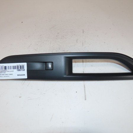 Commande lève-glace porte avant droite occasion  Peugeot 5008 II (MC_, MJ_, MR_, M4_) 1.5 bluehdi 130 (mcyhzj, mcyhzr, mcyhzx) (2018)   98044803ZD 