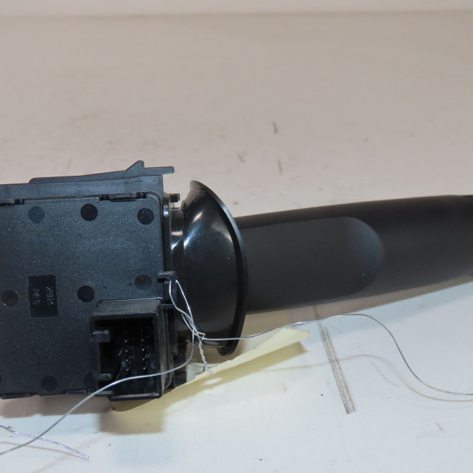 Commande clignotant occasion  Opel CORSA E (X15) 1.4 (08, 68) (2014)   20941129  3