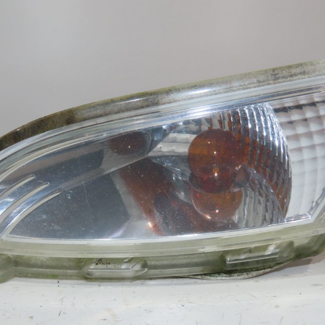 Clignotant gauche occasion  Renault TWINGO II (CN0_) 1.5 dci 75 (2010) 3 portes   261656873R  1