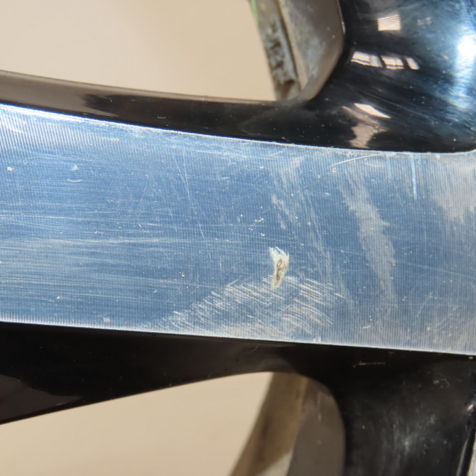 Jante aluminium occasion  Renault TWINGO III (BCM_, BCA_) 0.9 tce 90 (2014) 5 portes   403000684R  5