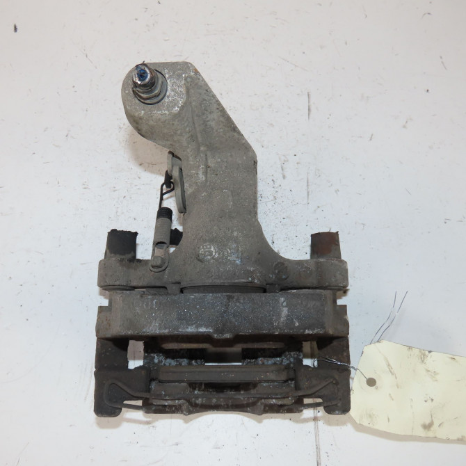 Etrier de frein arrière droit occasion  Peugeot 308 SW II (LC_, LJ_, LR_, LX_, L4_) 1.5 bluehdi 100 (2018-2021)   1611331080  3