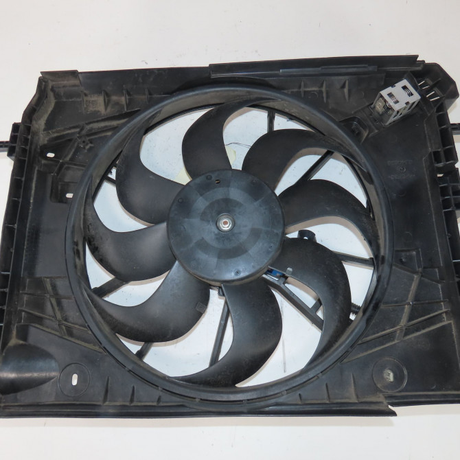 Moteur ventilateur radiateur occasion  Renault CLIO IV (BH_) 0.9 tce 90 (2012) 5 portes   214816703R  1