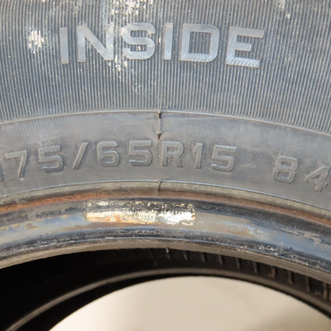 Pneus occasion  Fiat PUNTO EVO (199_) 1.3 d multijet (199axc1a, 199bxc1a, 199axt1a, 199bxt1a) (2009-2012) 3 portes   175/65R15  3