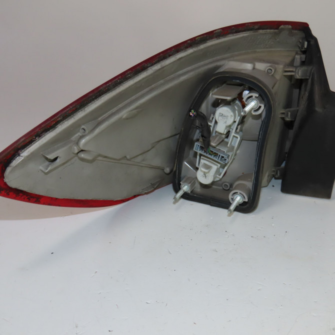 Feu arrière droit occasion  Ford MONDEO IV Turnier (BA7) 2.0 tdci (2007-2014)   1486778  2