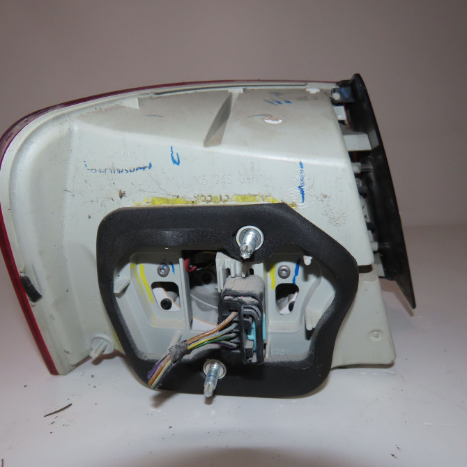 Feu arrière droit occasion  Volkswagen vw JETTA III (1K2) 1.9 tdi (2005-2010)   1K5945096M  3