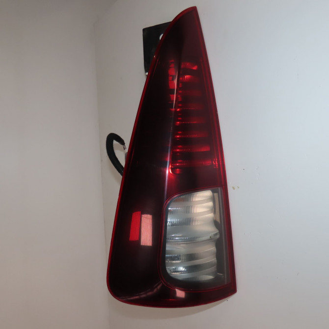 Feu arrière gauche occasion  Renault ESPACE IV (JK0/1_) 2.2 dci (jk0h) (2002-2006)   8200394722  1