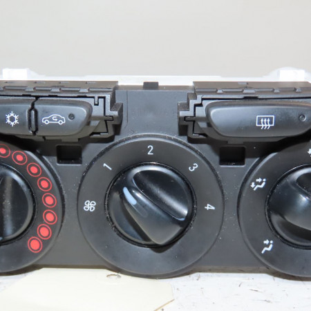 Commande de chauffage occasion  Opel CORSA E (X15) 1.4 (08, 68) (2014)   39021463 