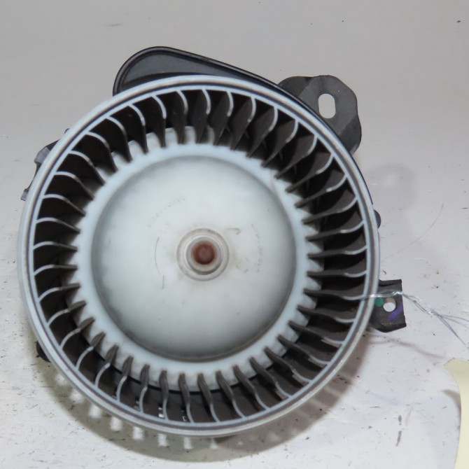 Moteur ventilateur chauffage occasion  Opel CORSA D (S07) 1.2 lpg (l08, l68) (2011-2014)   13335075  1