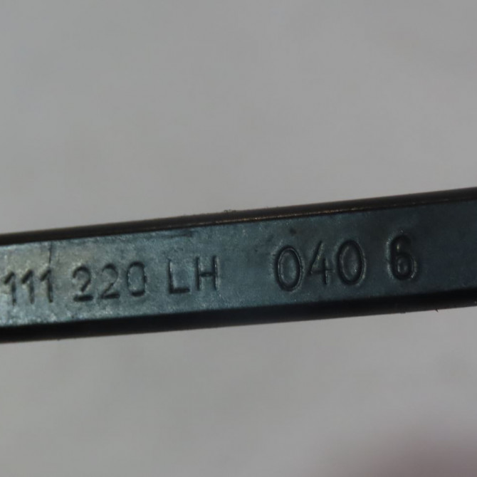 Bras essuie-glace avant droit occasion  Opel ASTRA H (A04) 1.4 (l48) (2004-2010)   93178942  2