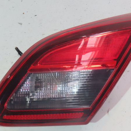 Feu arrière intérieur droit occasion  Opel CORSA E (X15) 1.4 (08, 68) (2014)   13454505 