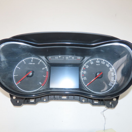 Bloc compteurs occasion  Opel CORSA E (X15) 1.4 turbo (08, 68) (2014-2019)   39204203 