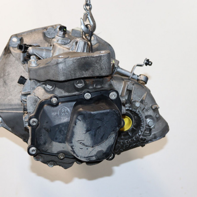 Boîte à vitesse mecanique occasion  Opel CORSA E (X15) 1.4 (08, 68) (2014)   GM-BFJ  3