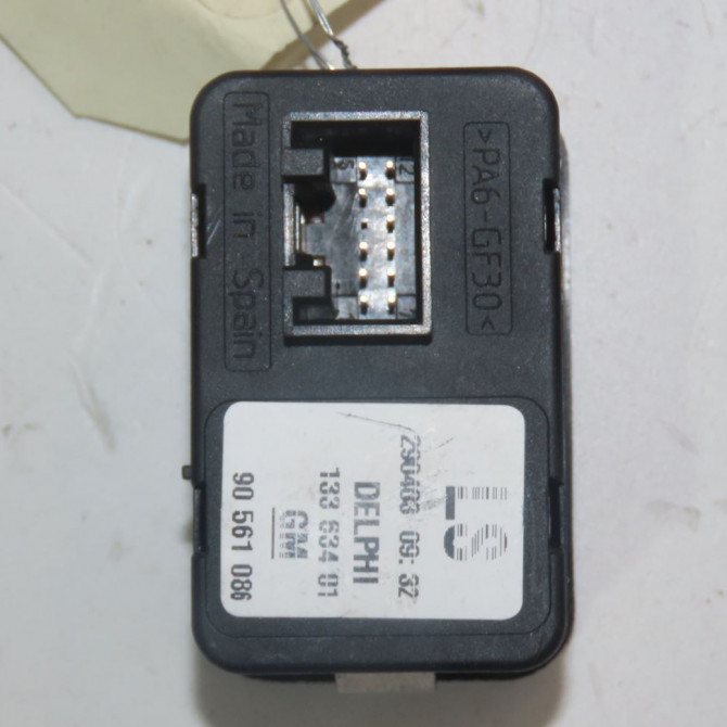 Commande lève-glace porte avant gauche occasion  Opel ZAFIRA A Monospace (T98) 1.8 16v (f75) (1999-2000)   9100300  2