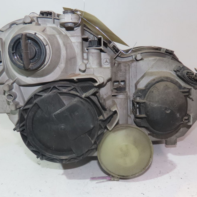 Phare gauche occasion  Mercedes-benz CLASSE C (W203) C 200 cdi (203.007) (2003-2007)   2038203161  2